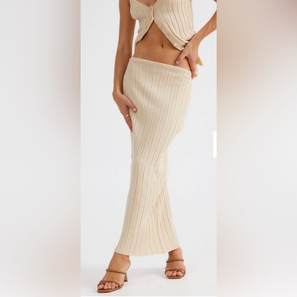 NWT BAHA RIBBED SKIRT size small - Picture 1 of 4